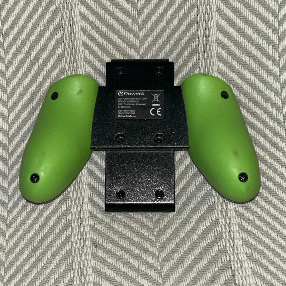 Splatoon 2 Joy-Con Comfort Grip for Nintendo Switch PowerA GameStop Exclusive D4